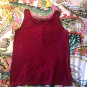 White House black market tank